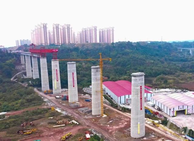 开工第一天｜开年即冲刺 渝昆高铁多个重点节点工程建设忙